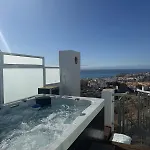 Ocean 77 Ocean View Duplex Private Rooftop Jacuzzi Nyaraló *