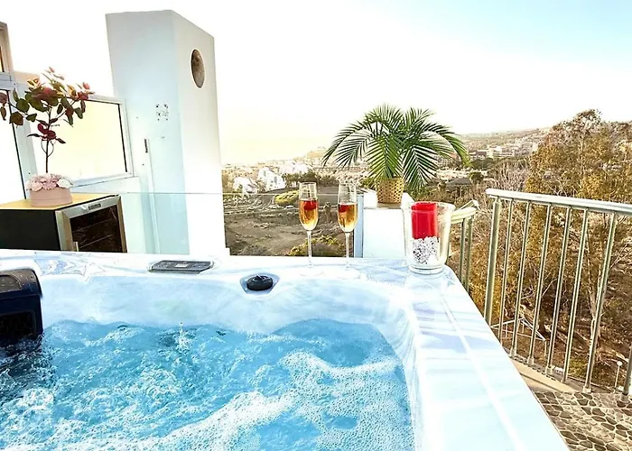 Ocean 77 Ocean View Duplex Private Rooftop Jacuzzi Vakantiehuis *
